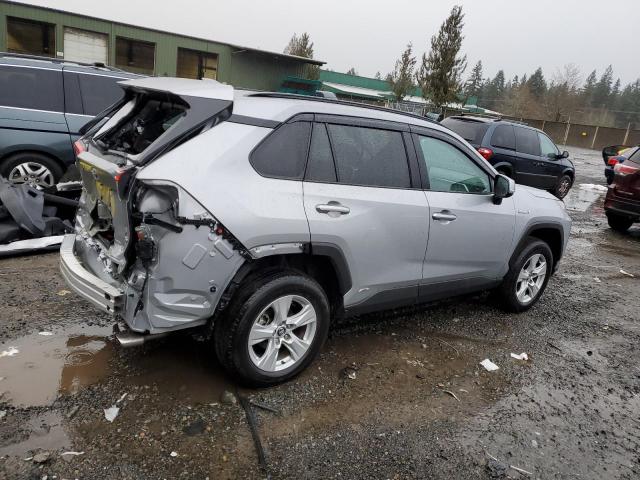 Image 3 of 2020 TOYOTA RAV4 XLE 2020 with VIN 2T3RWRFV3LW091777