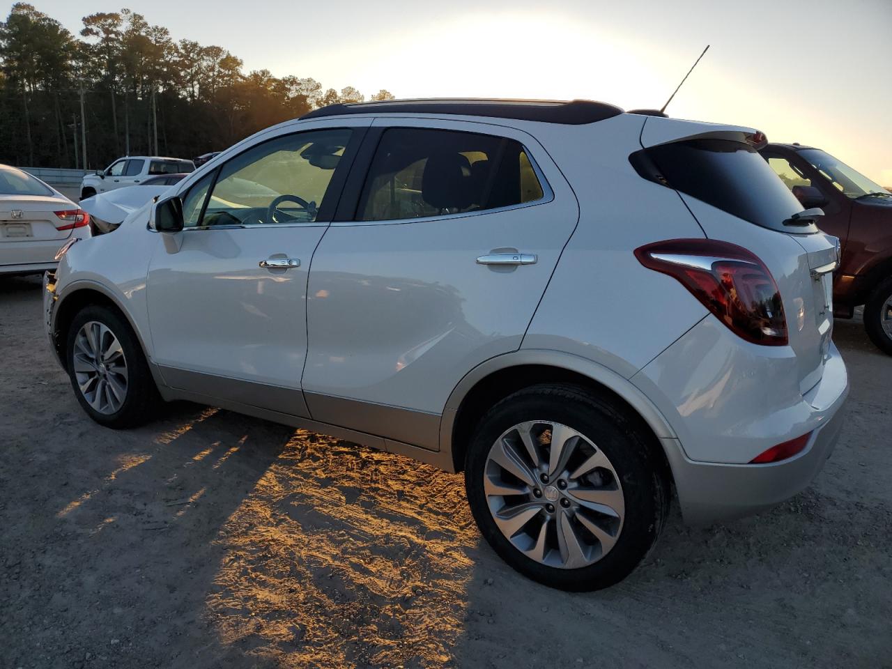 Image 2 of 2020 BUICK ENCORE PREFERRED 2020 with VIN KL4CJASB7LB067468