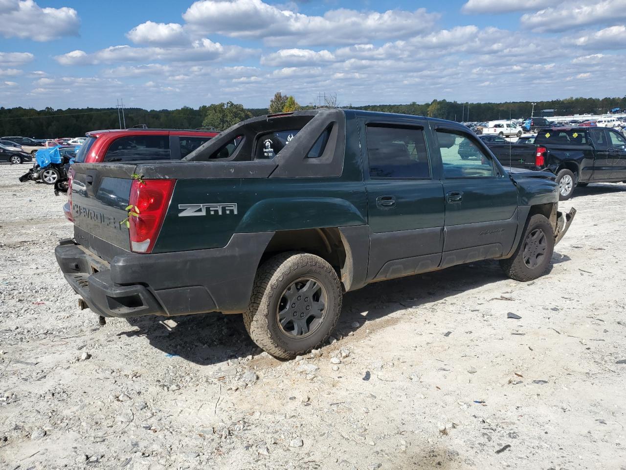 Obraz 3 z 2002 CHEVROLET AVALANCHE C1500 2002 z VIN 3GNEC13T02G127720