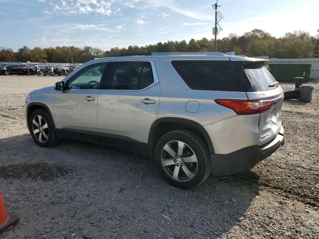 Изображение 2 2018 CHEVROLET TRAVERSE LT 2018 с VIN 1GNERHKW6JJ209399