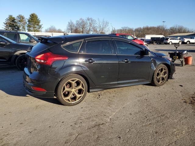 Image 3 of 2017 FORD FOCUS ST 2017 with VIN 1FADP3L92HL256049