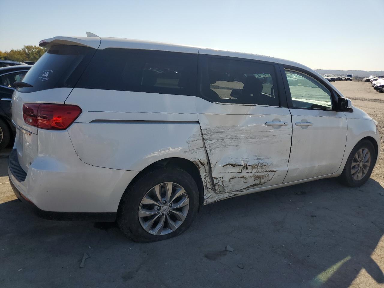 Obraz 3 z 2019 KIA SEDONA LX 2019 z VIN KNDMB5C18K6535008