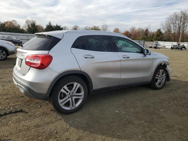Obraz 3 z 2018 MERCEDES-BENZ GLA 250 4MATIC 2018 z VIN WDCTG4GB0JJ522544