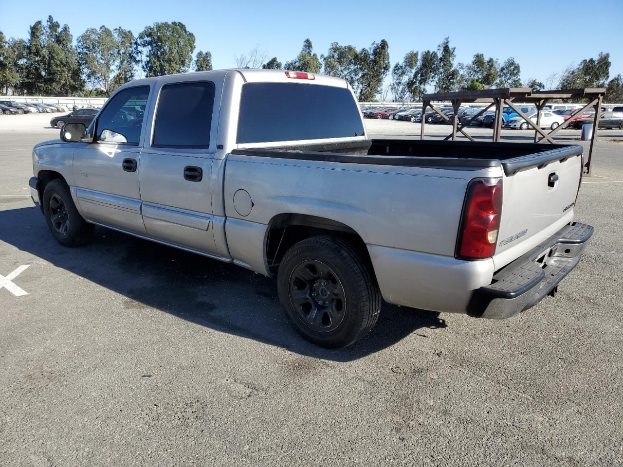 Obraz 2 z 2004 CHEVROLET SILVERADO C1500 2004 z VIN 2GCEC13TX41432176