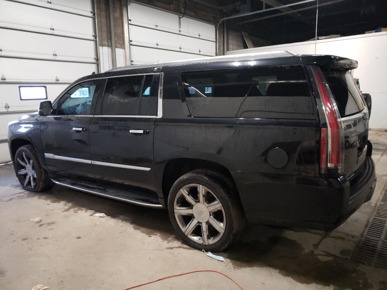 Image 2 of 2017 CADILLAC ESCALADE ESV LUXURY 2017 with VIN 1GYS3HKJ9HR119056
