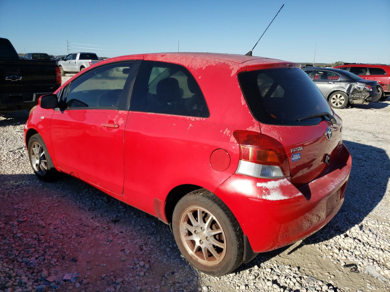 Obraz 2 z 2010 TOYOTA YARIS  2010 z VIN JTDJT4K33A5293911