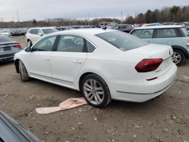 Image 2 of 2017 VOLKSWAGEN PASSAT SE 2017 with VIN 1VWGT7A31HC043597