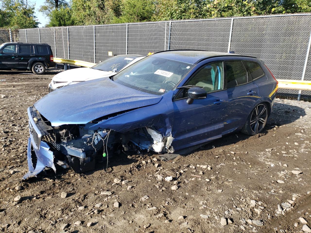 Изображение 1 2020 VOLVO XC60 T6 R-DESIGN 2020 с VIN YV4A22RM1L1517948