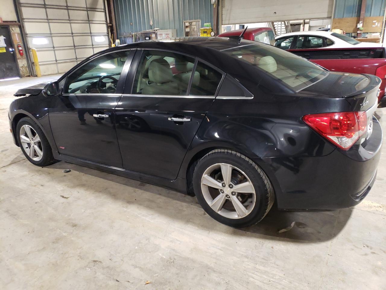 Obraz 2 z 2013 CHEVROLET CRUZE LT 2013 z VIN 1G1PE5SB3D7118464