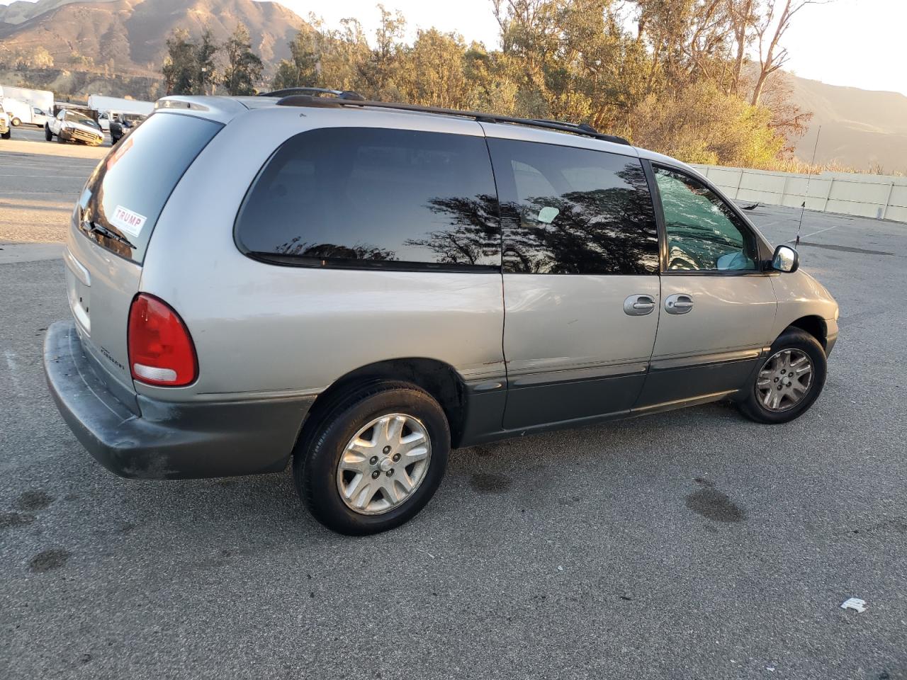 Obraz 3 z 1997 DODGE GRAND CARAVAN LE 1997 z VIN 1B4GP54L6VB372821