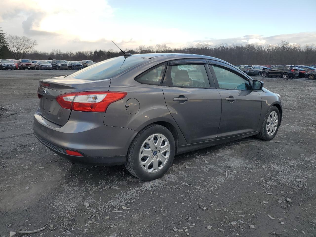 Изображение 3 2012 FORD FOCUS SE 2012 с VIN 1FAHP3F26CL259853