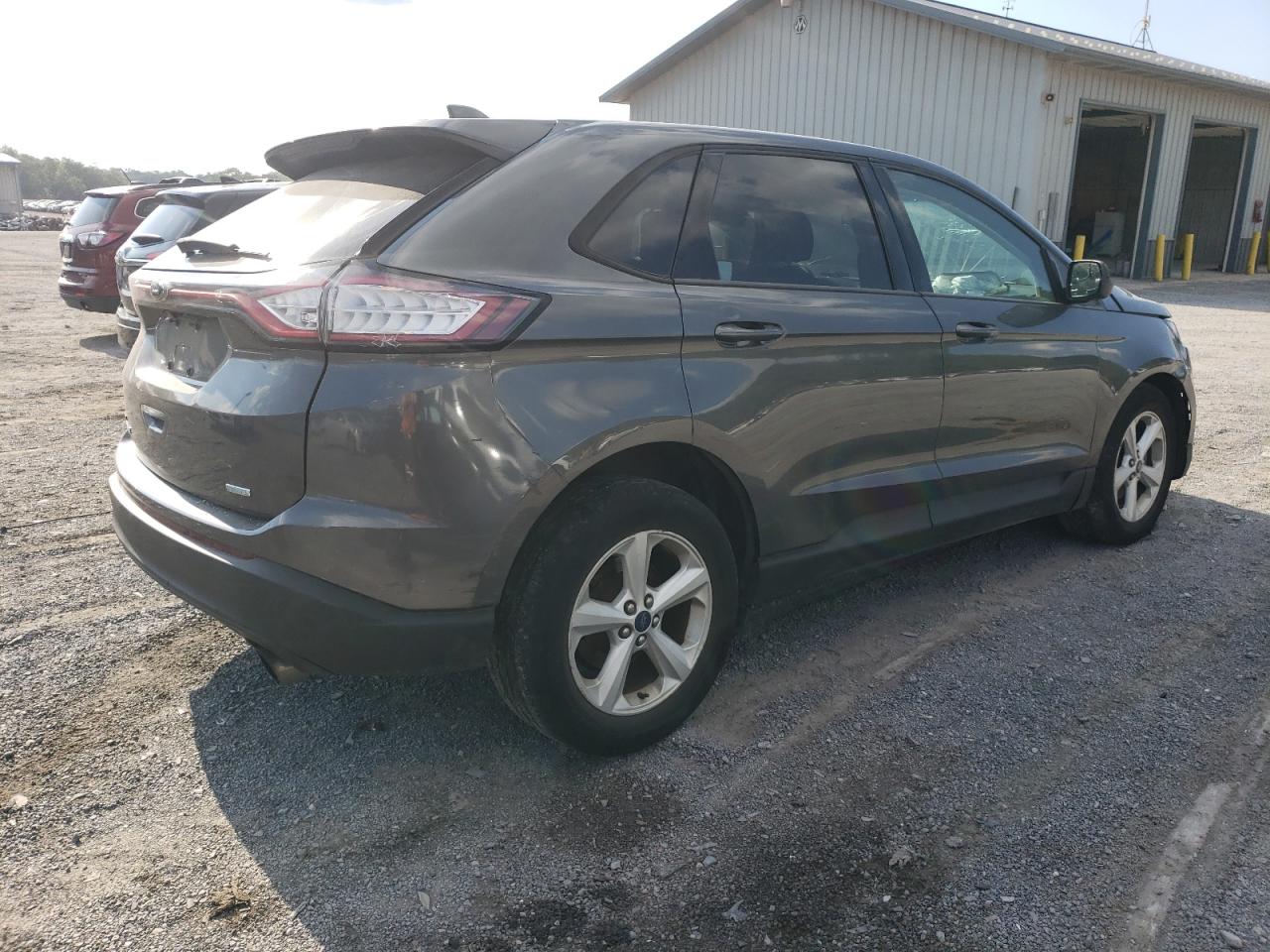 Image 3 of 2016 FORD EDGE SE 2016 with VIN 2FMPK3G91GBB32087