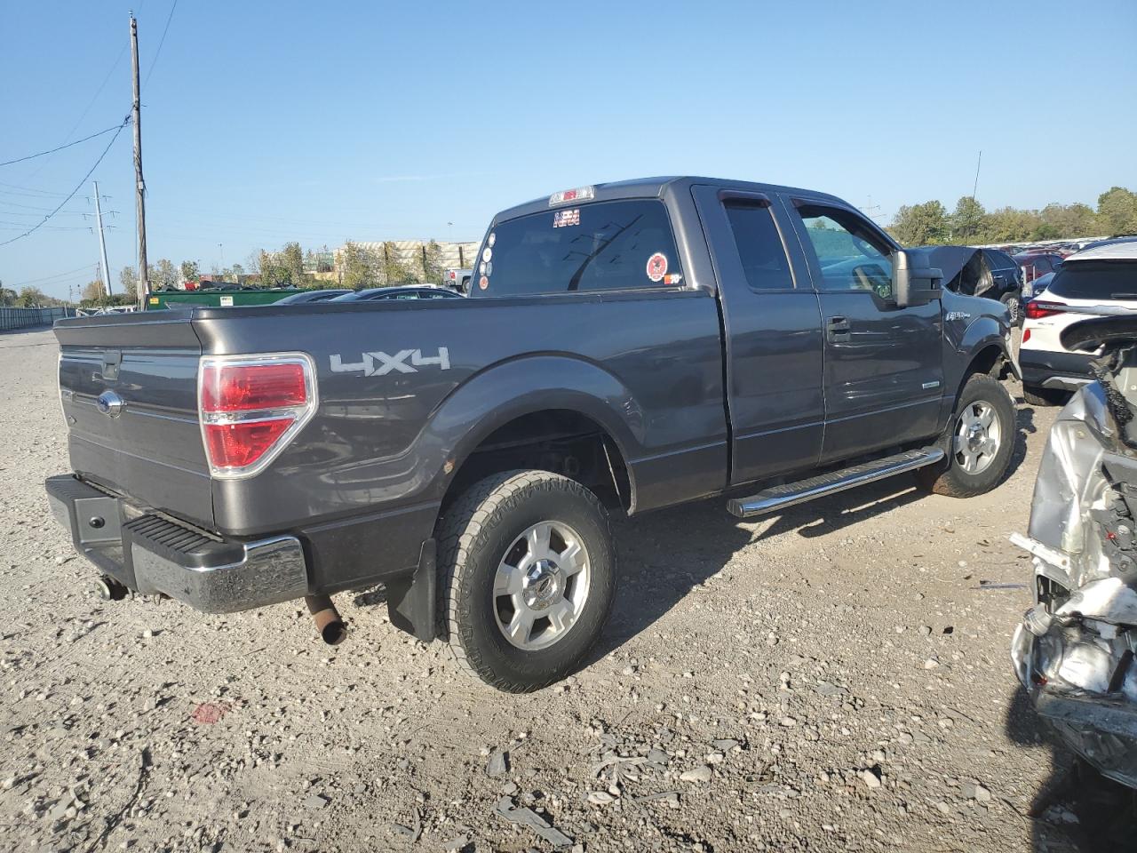 Image 3 of 2014 FORD F150 SUPER CAB 2014 with VIN 1FTFX1ET1EFA01600