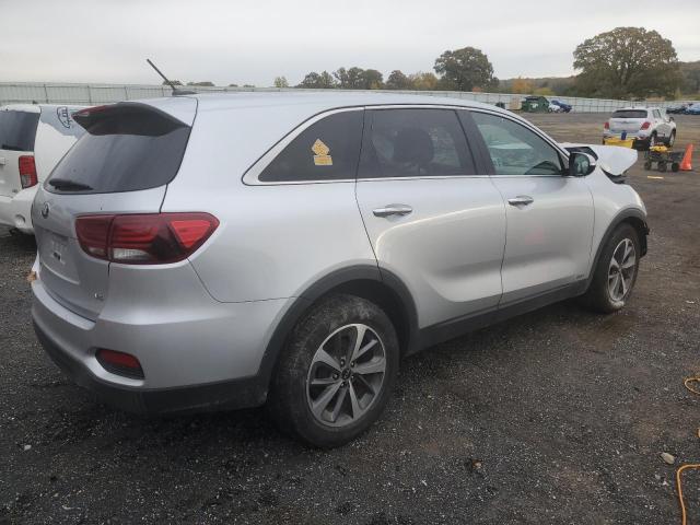 Image 3 of 2020 KIA SORENTO S 2020 with VIN 5XYPGDA56LG682263