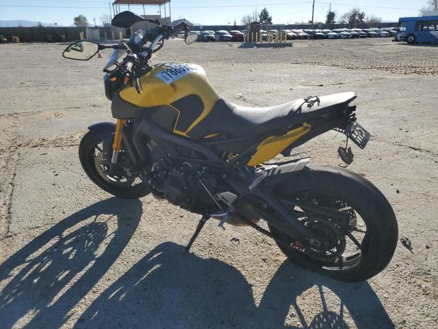 Image 3 of 2015 YAMAHA FZ09 C 2015 with VIN JYARN33Y4FA002277
