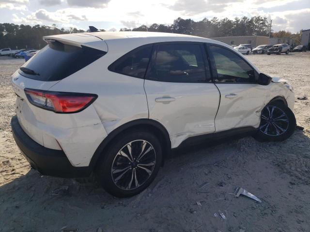 Image 3 of 2022 FORD ESCAPE SE 2022 with VIN 1FMCU0G60NUB92947