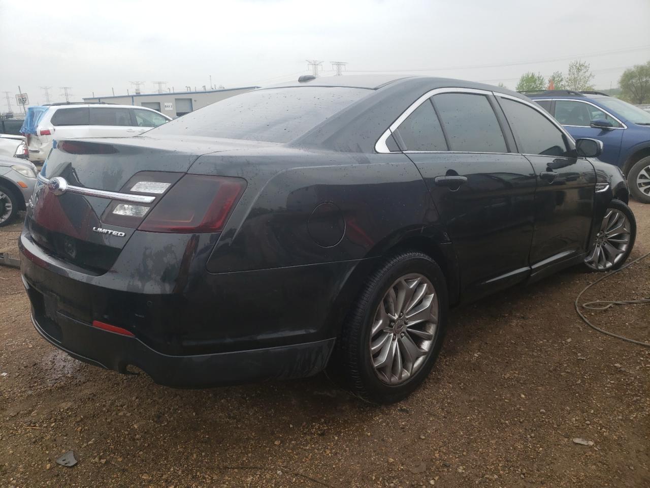 Image 3 of 2013 FORD TAURUS LIMITED 2013 with VIN 1FAHP2F85DG221927