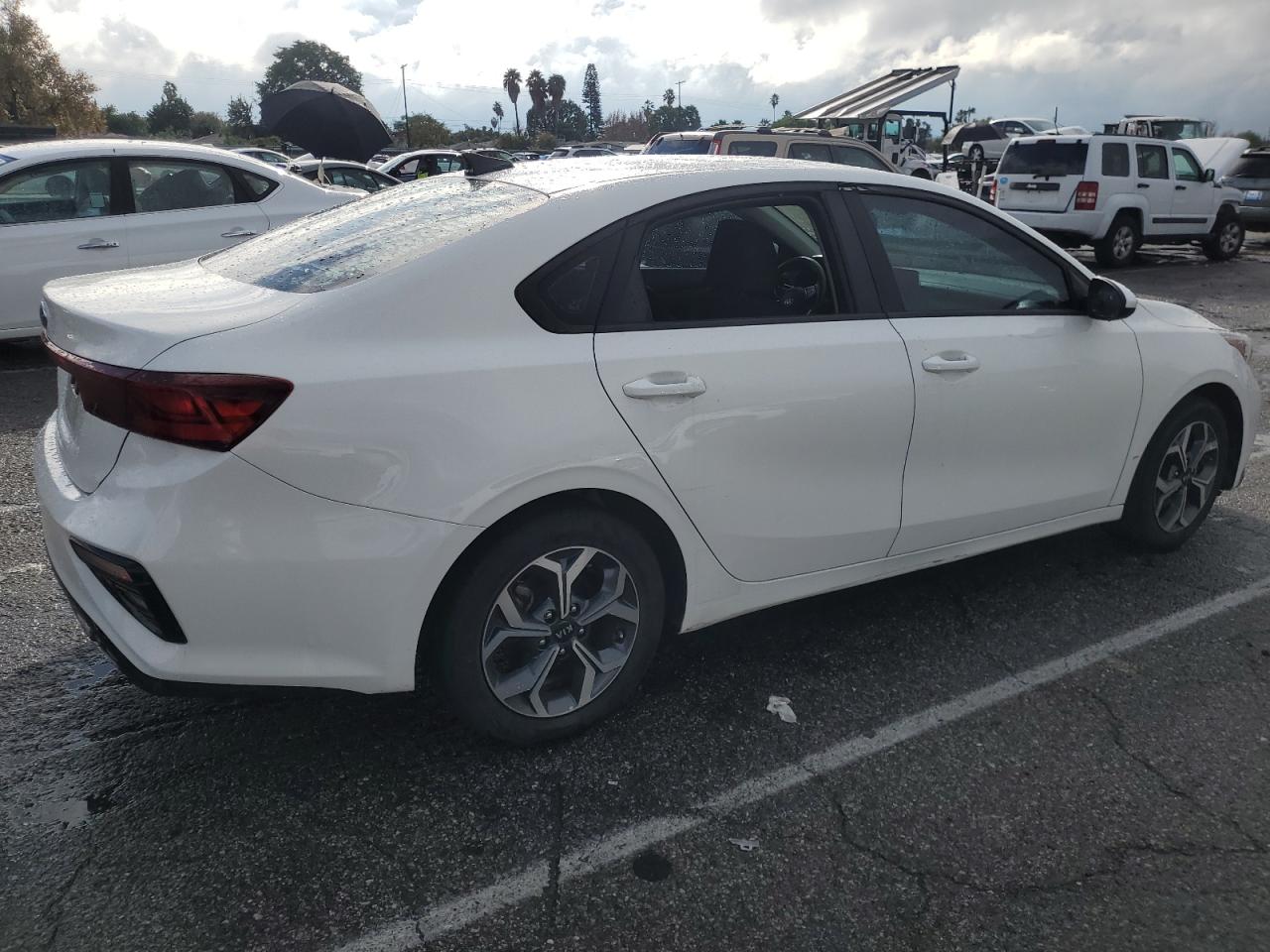 Изображение 3 2019 KIA FORTE FE 2019 с VIN 3KPF24AD0KE045740