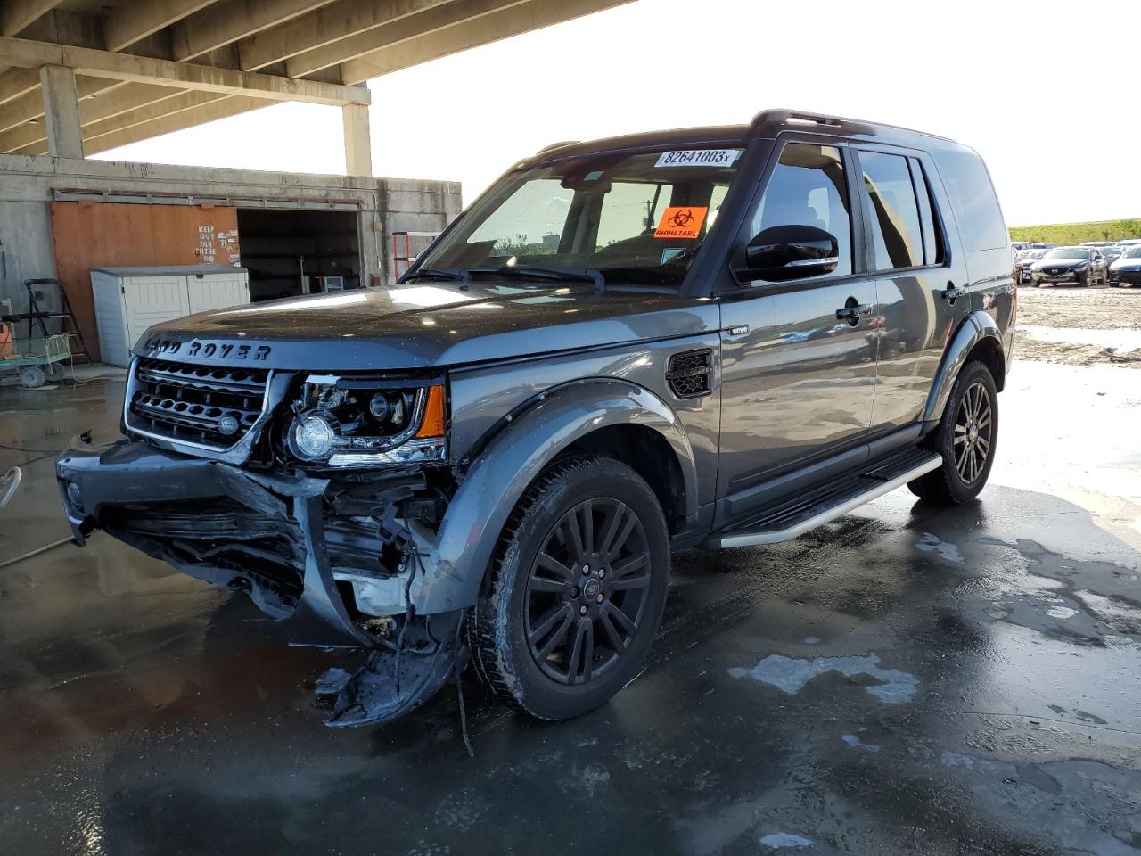 Image 1 of 2016 LAND ROVER LR4 HSE 2016 with VIN SALAG2V61GA793217