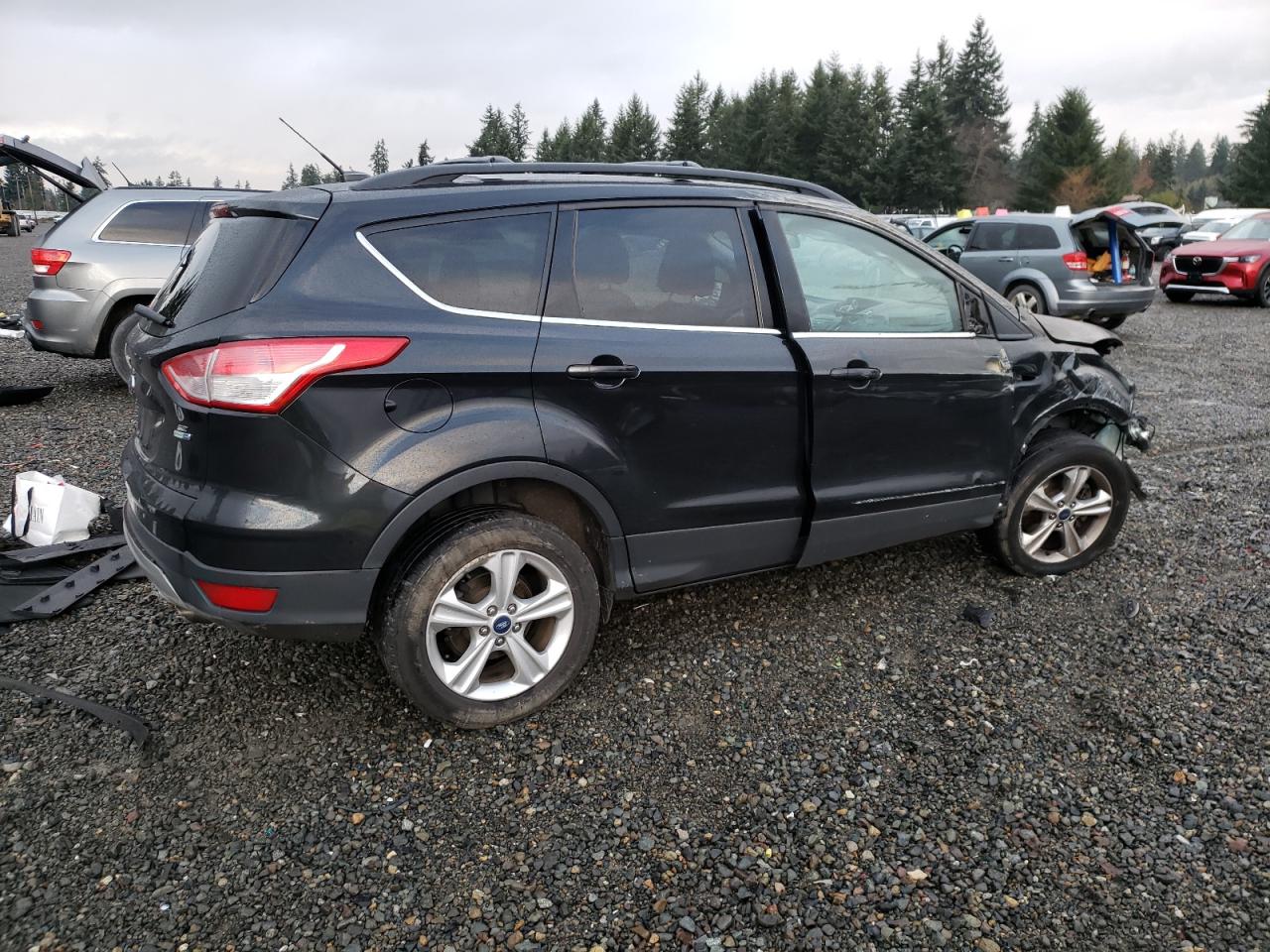Image 3 of 2013 FORD ESCAPE SE 2013 with VIN 1FMCU9GX7DUC94113