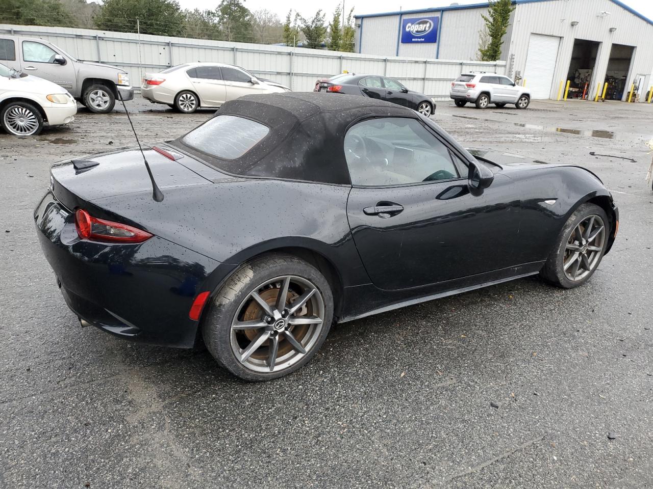 Image 3 of 2016 MAZDA MX-5 MIATA GRAND TOURING 2016 with VIN JM1NDAD75G0109703