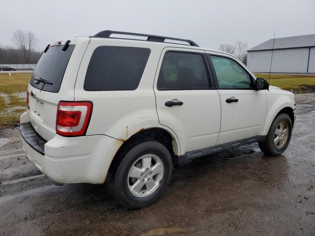 Obraz 3 z 2012 FORD ESCAPE XLT 2012 z VIN 1FMCU0D77CKA05158