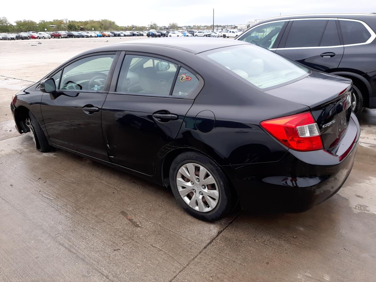 Изображение 2 2012 HONDA CIVIC LX 2012 с VIN 2HGFB2F53CH334379