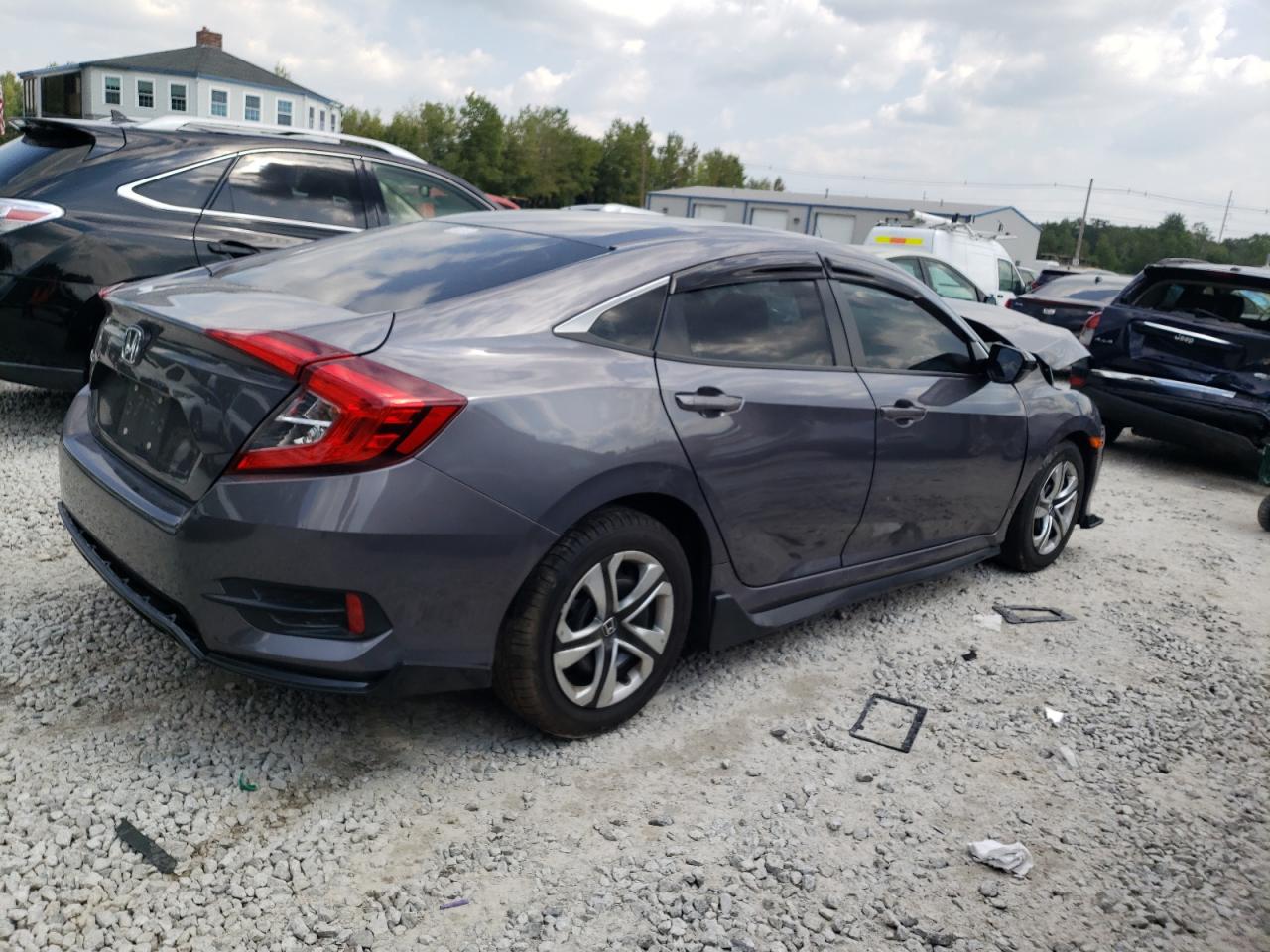 Obraz 3 z 2018 HONDA CIVIC LX 2018 z VIN 2HGFC2F56JH576240