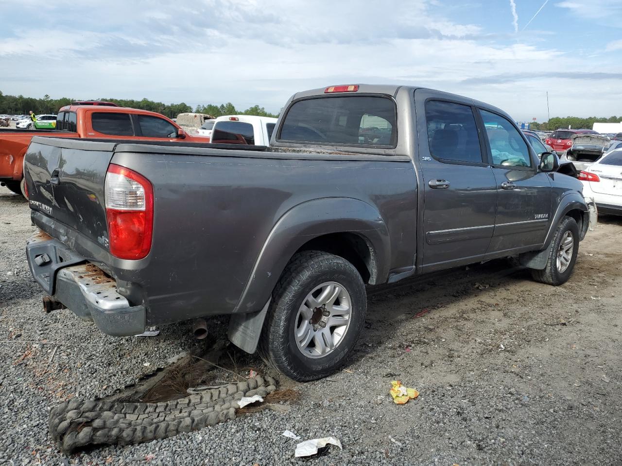 Obraz 3 z 2006 TOYOTA TUNDRA DOUBLE CAB SR5 2006 z VIN 5TBET34166S510031