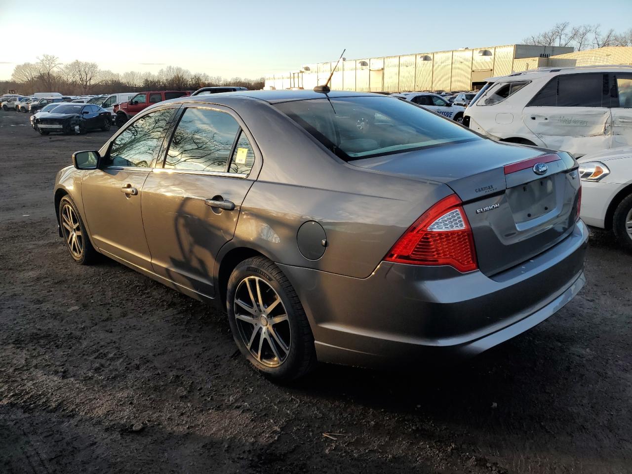 Obraz 2 z 2010 FORD FUSION SE 2010 z VIN 3FAHP0HA3AR316771