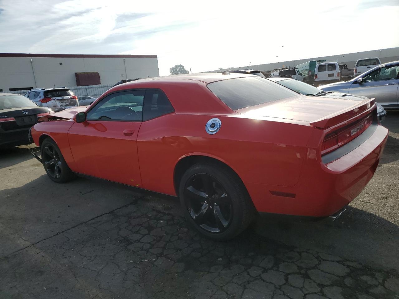 Изображение 2 2014 DODGE CHALLENGER SXT 2014 с VIN 2C3CDYAG4EH299446