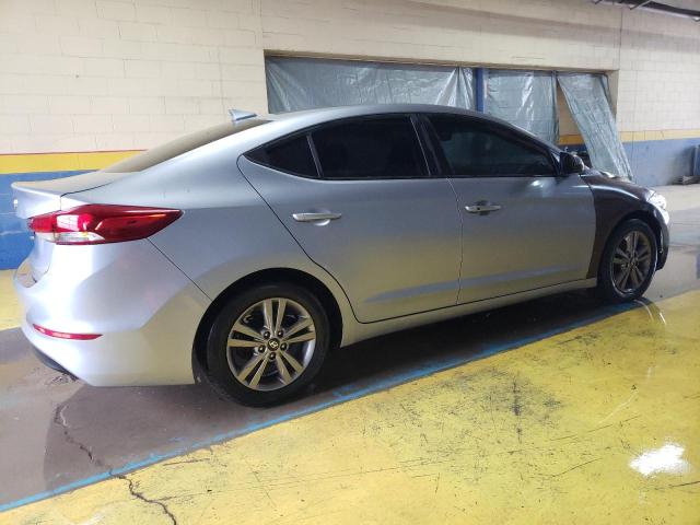Image 3 of 2017 HYUNDAI ELANTRA SE 2017 with VIN 5NPD84LF6HH162229
