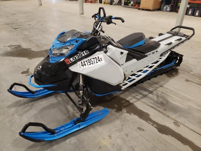 Image 2 of 2022 SKI DOO SNOWMOBILE 2022 with VIN 2BPSCGNC5NV000124