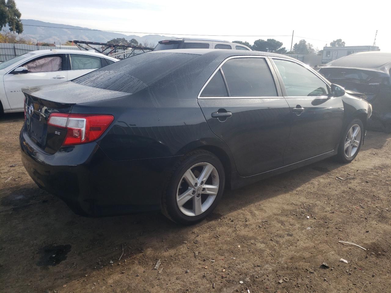 Obraz 3 z 2013 TOYOTA CAMRY L 2013 z VIN 4T1BF1FK3DU719467
