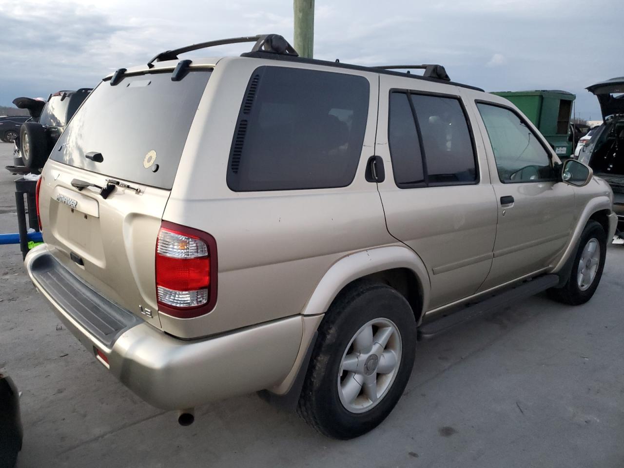 Изображение 3 2000 NISSAN PATHFINDER LE 2000 с VIN JN8AR07S7YW409367