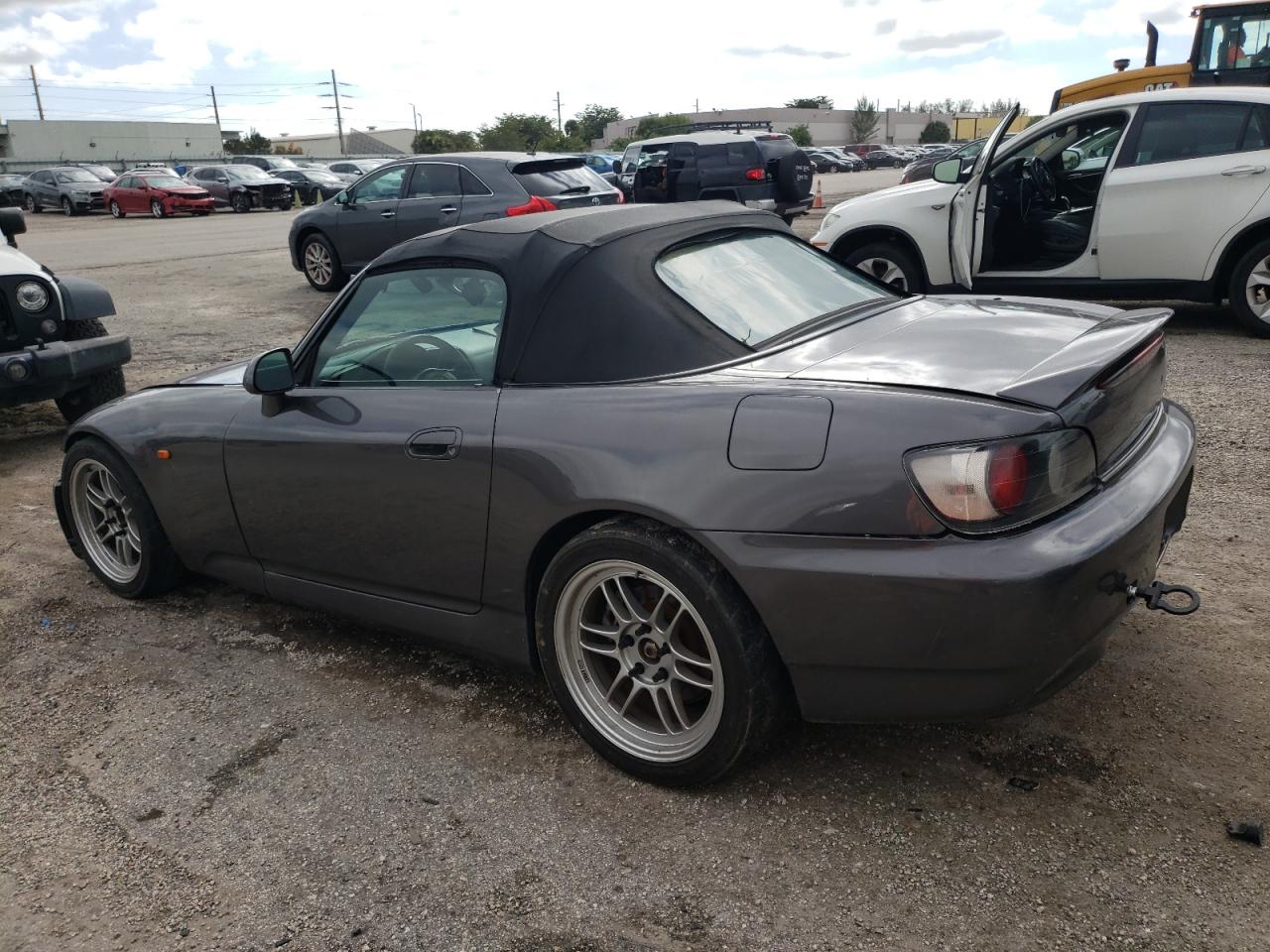 Изображение 2 2000 HONDA S2000 2000 с VIN JHMAP1149YT000367