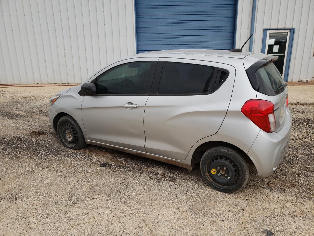 Изображение 2 2020 CHEVROLET SPARK LS 2020 с VIN KL8CA6SA8LC455158