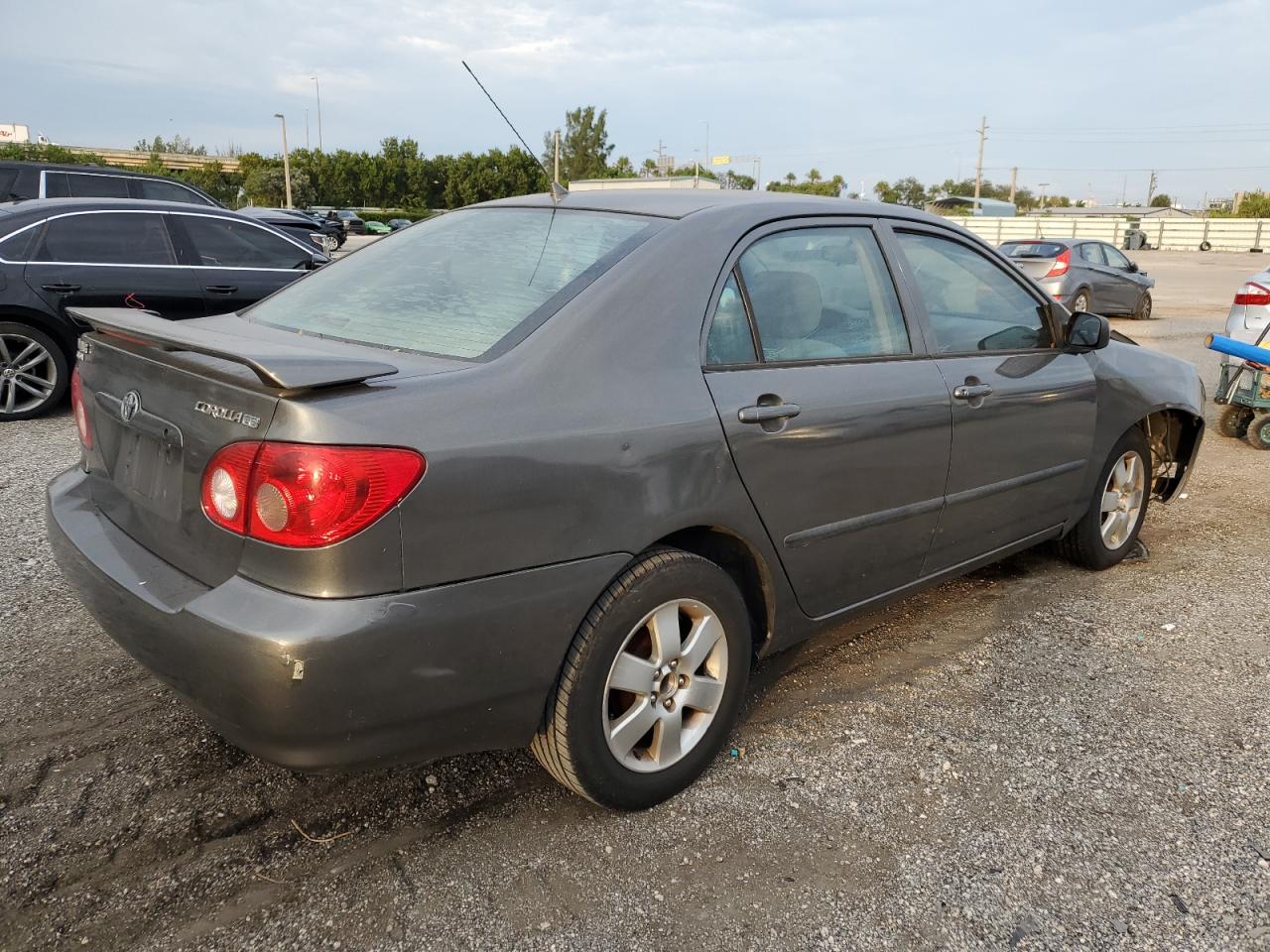 Изображение 3 2007 TOYOTA COROLLA CE 2007 с VIN 1NXBR32E57Z901677