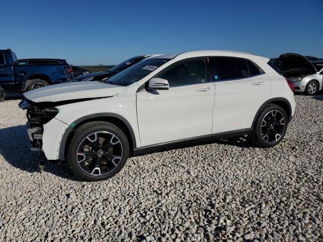 Image 1 of 2019 MERCEDES-BENZ GLA 250 2019 with VIN WDCTG4EB2KU010352