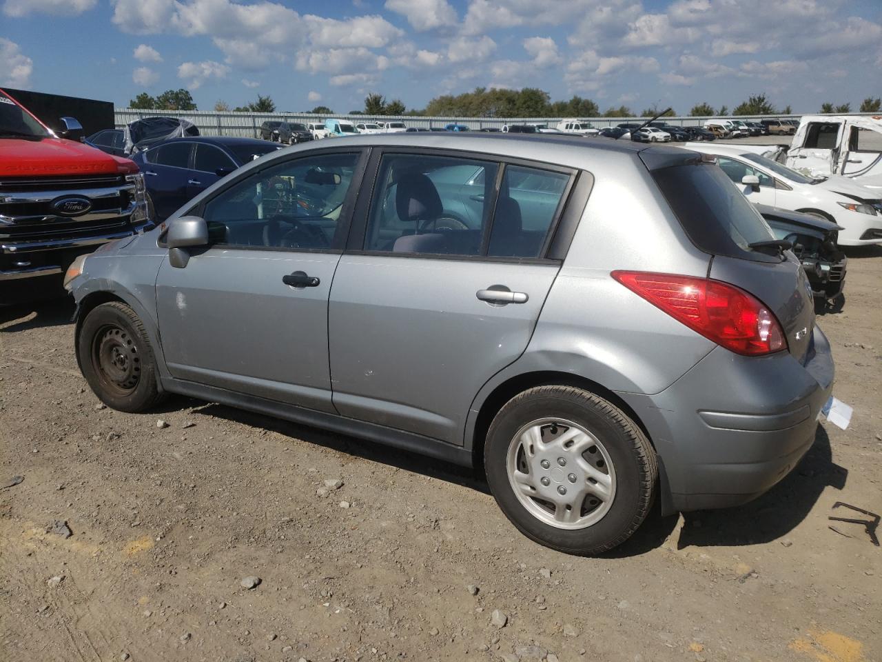 Obraz 2 z 2007 NISSAN VERSA S 2007 z VIN 3N1BC13E97L438366