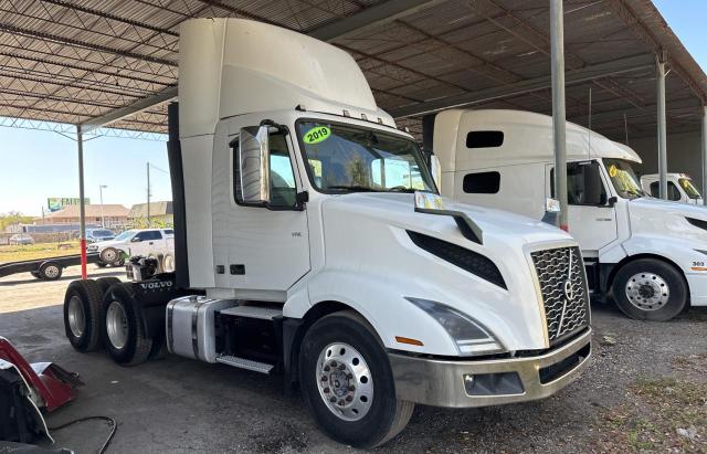 Изображение 1 2019 VOLVO VN VNL 2019 с VIN 4V4NC9TG7KN906604