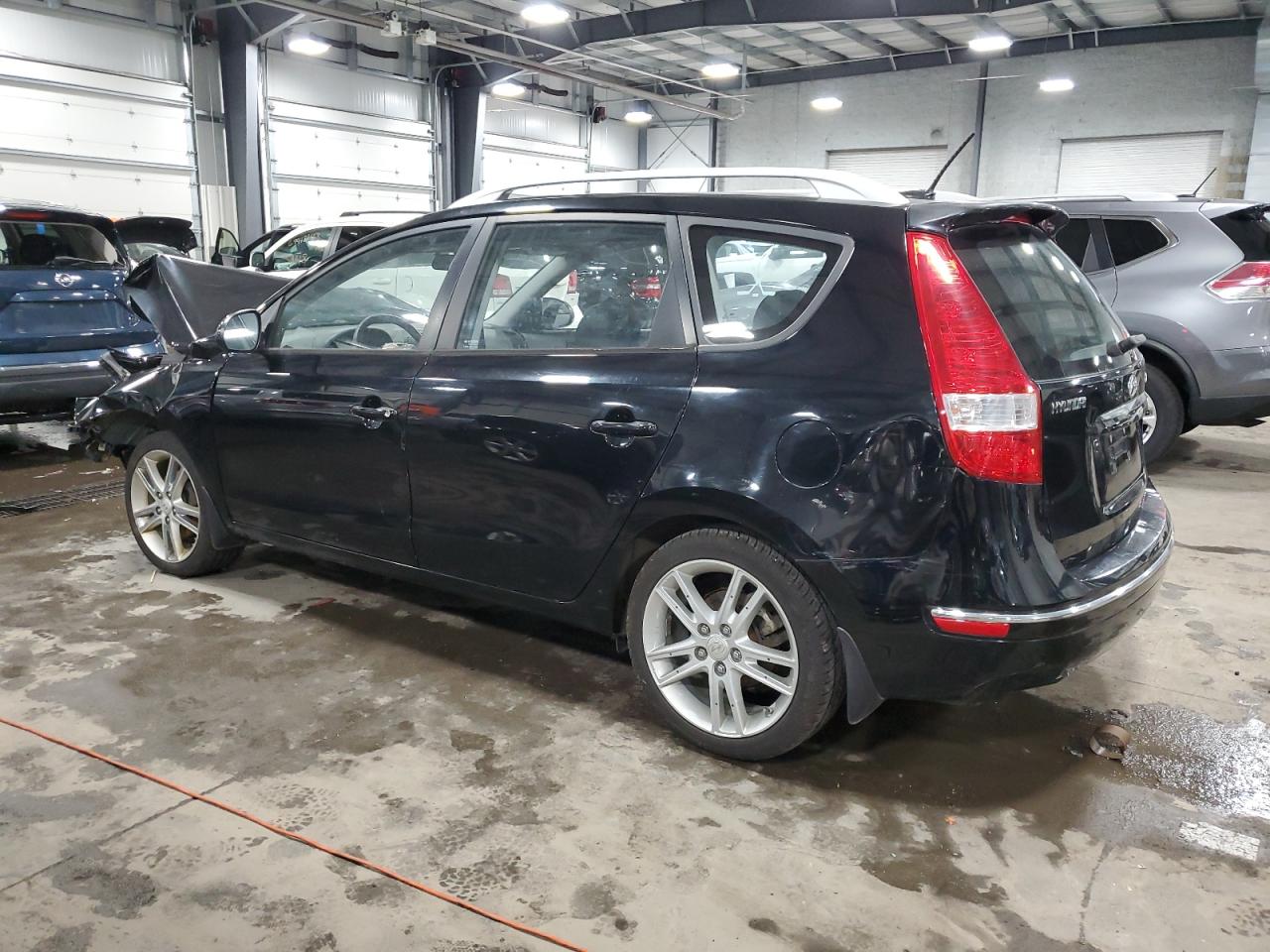 Image 2 of 2011 HYUNDAI ELANTRA TOURING GLS 2011 with VIN KMHDC8AEXBU102480