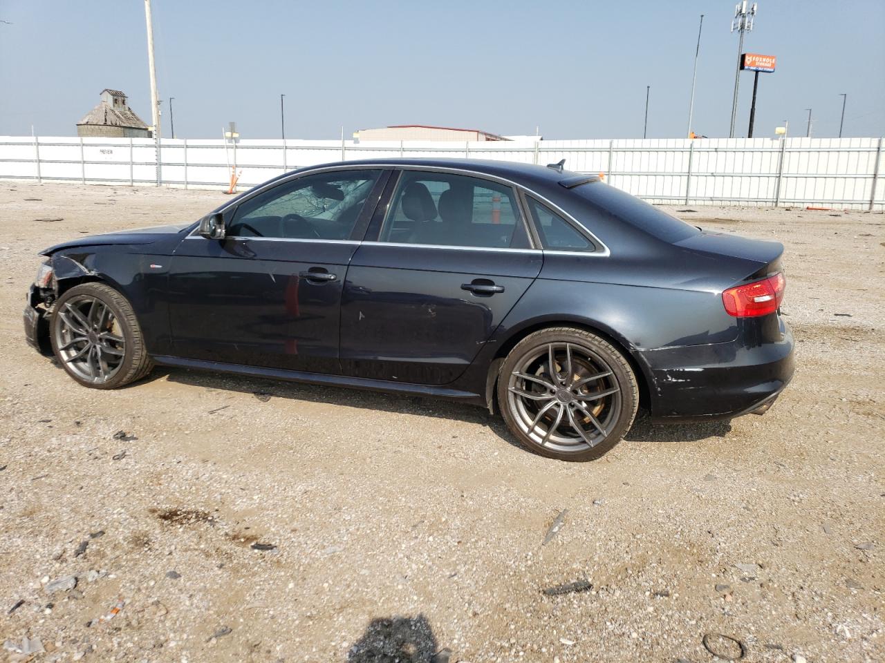 Obraz 2 z 2014 AUDI A4 PREMIUM 2014 z VIN WAUBFAFL3EN015484