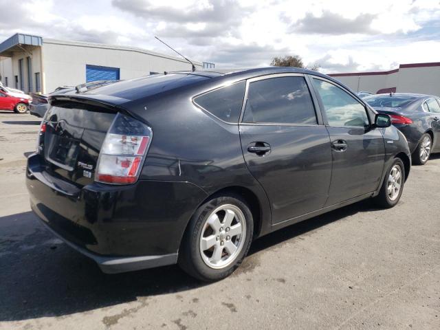 Image 3 of 2005 TOYOTA PRIUS  2005 with VIN JTDKB20U953039869