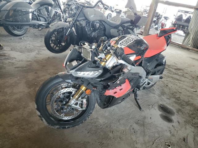 Image 2 of 2022 APRILIA RSV4 FACTORY 2022 with VIN ZD4KYUB01NS000580