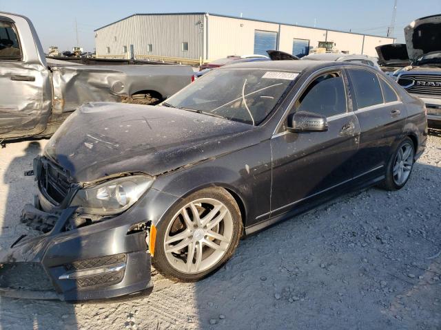 Изображение 1 2013 MERCEDES-BENZ C 250 2013 с VIN WDDGF4HB5DR256815