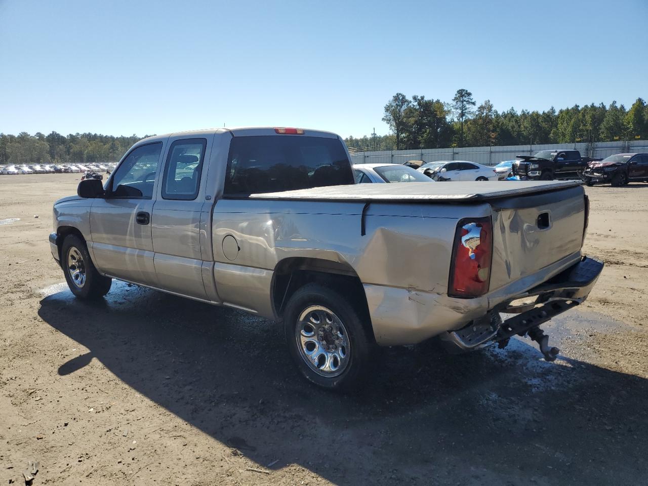 Изображение 2 2006 CHEVROLET SILVERADO C1500 2006 с VIN 1GCEC19X86Z243501