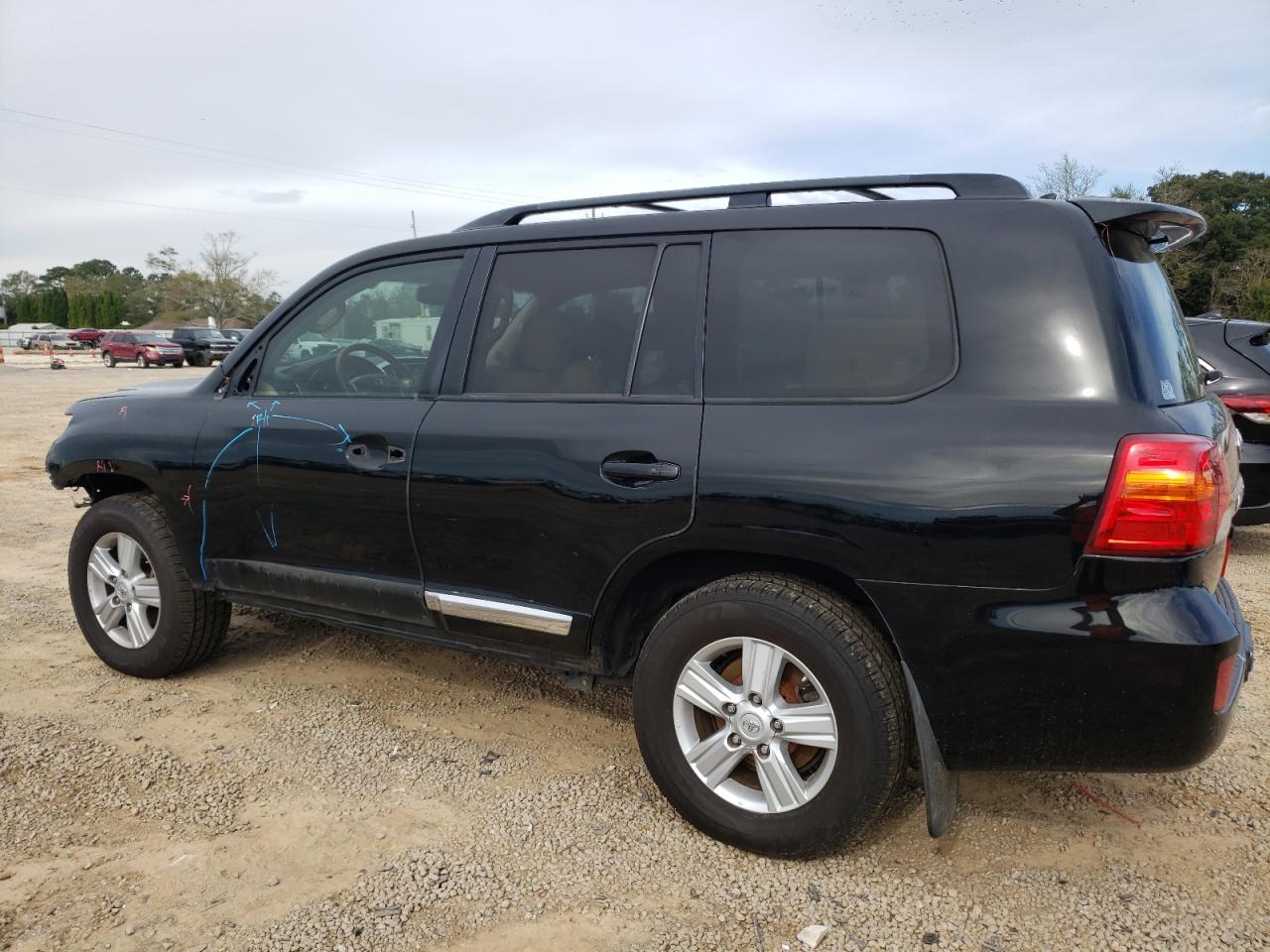 Obraz 2 z 2013 TOYOTA LAND CRUISER  2013 z VIN JTMHY7AJ1D4010840