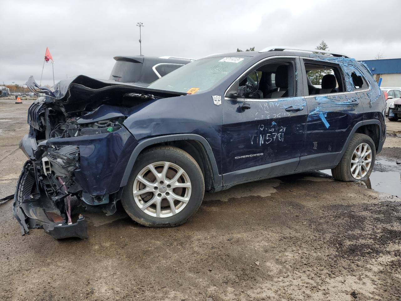 Изображение 1 2014 JEEP CHEROKEE LATITUDE 2014 с VIN 1C4PJLCB5EW205781