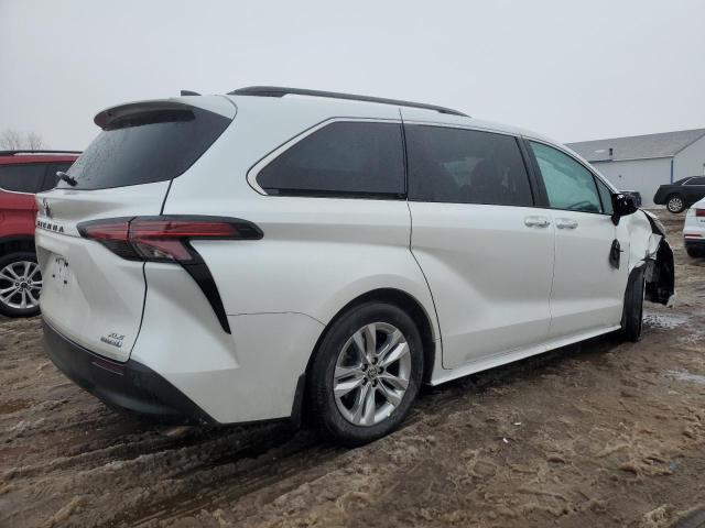Image 3 of 2022 TOYOTA SIENNA XLE 2022 with VIN 5TDJRKEC0NS104078